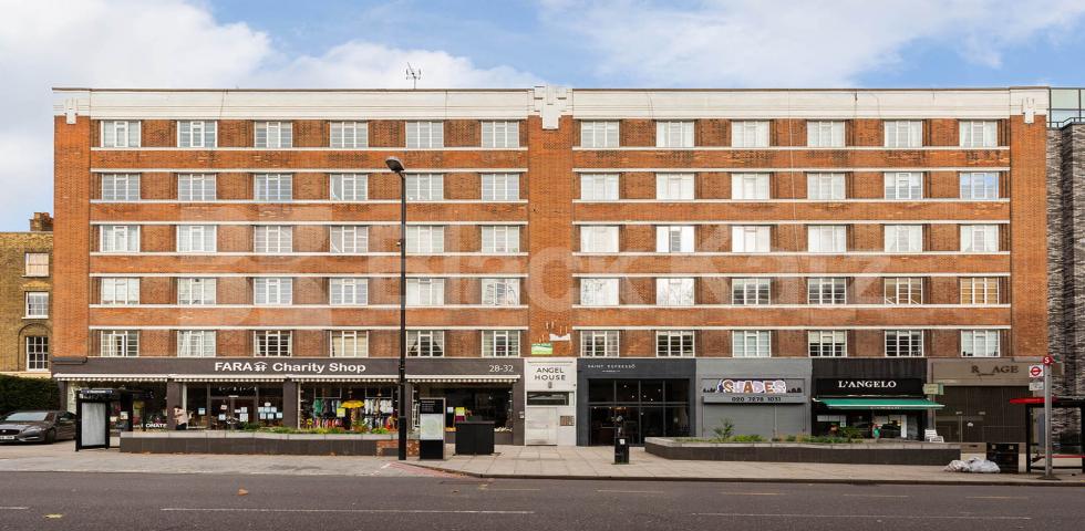 			2 Bedroom, 1 bath, 1 reception Flat			 Pentonville Road, ISLINGTON